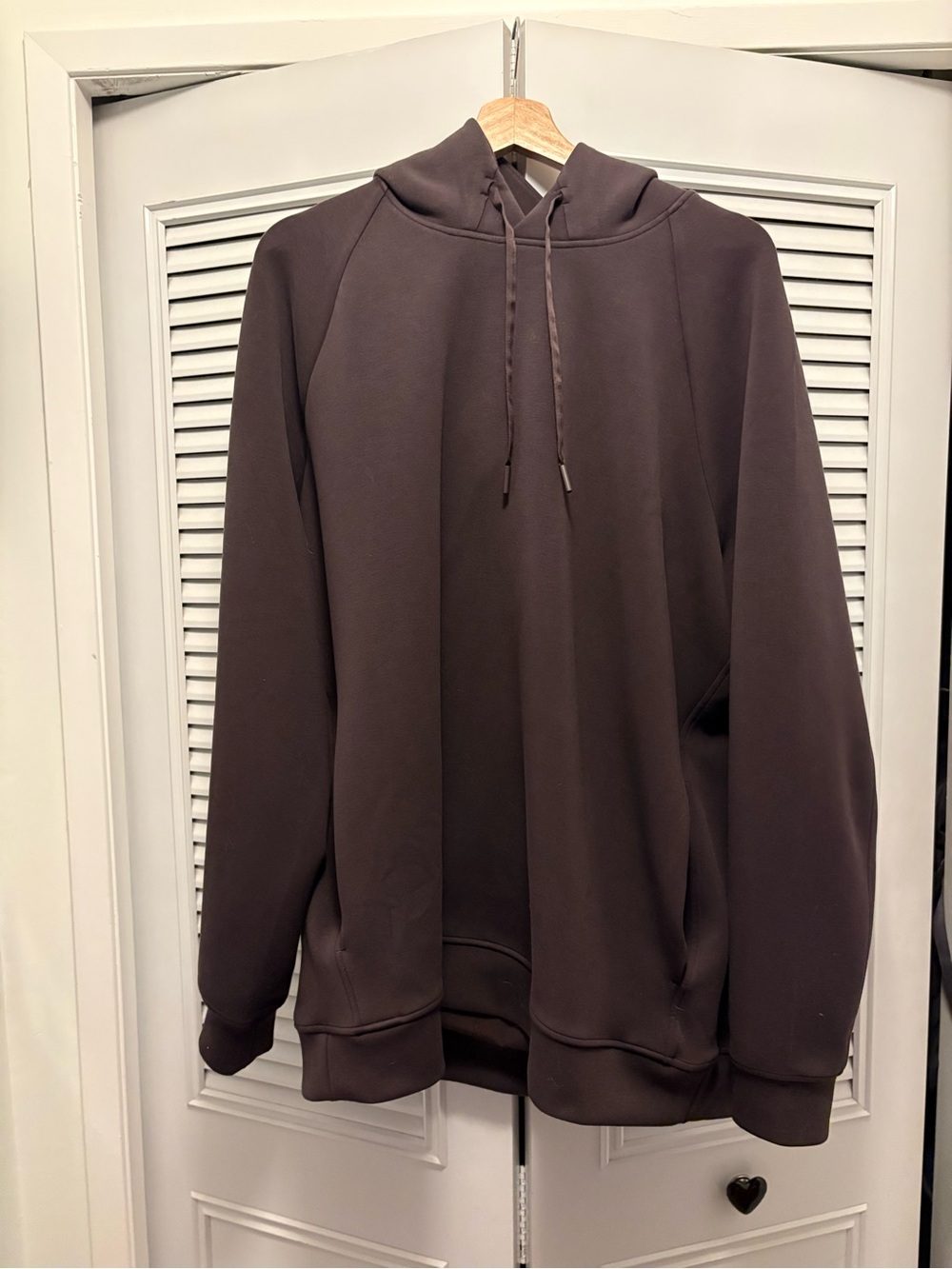 Lululemon Scuba material Men's Hoodie in Dark Brown - XL